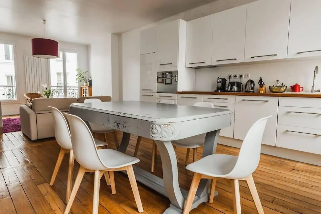 Apartment Appartement Canal St Martin Paris