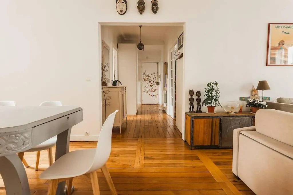 Appartement Canal St Martin 巴黎